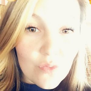 Meet your Posher, Kendra